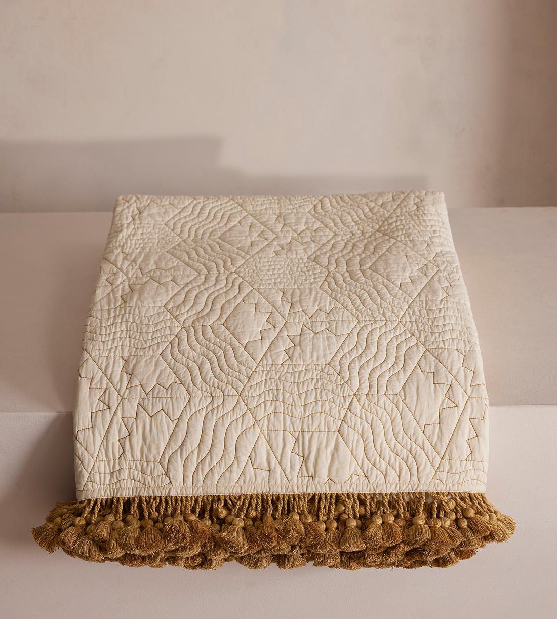 Callington Bedspread - 230 x 230cm - Listing - Image 1
