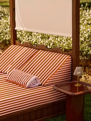 House Pool Towel - Shoreditch - Hover Image