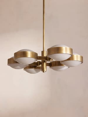Edith Chandelier - Listing Image