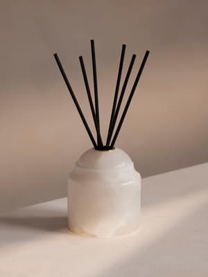 Bergamot & Mandarin Zest Alabaster Diffuser 150ml - Hover Image