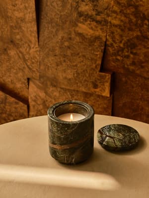Leather & Oud Forest Green Marble Candle 250g - Listing Image