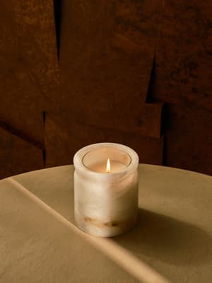 Bergamot & Mandarin Zest Alabaster Marble Candle 250g - Listing Image