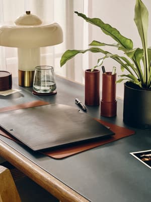 Paradise Row Laptop Sleeve - Black - Listing Image