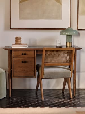 Aldo Desk - Listing Image