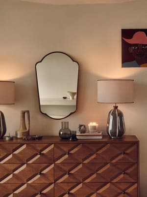 Betty Mirror - Short - Hover Image